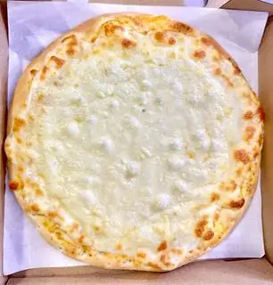 Pizza Phô mai Mozzarella - 89.000 ₫ tại Pizza Kim - Napoli Pizza - Đường 17