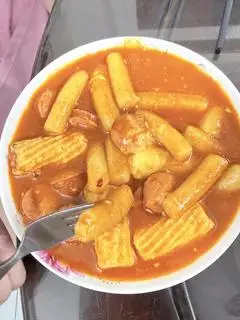 Hình ảnh tokbokki sốt phô mai