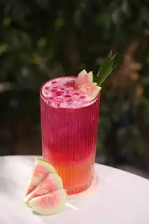 Hình ảnh Nữ Hoàng Shan Tuyết - Pink Guava Snowshan Tea