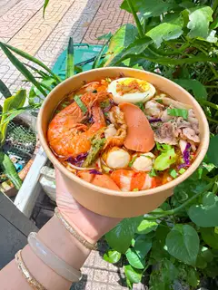 Hình ảnh Mỳ cay Thập cẩm