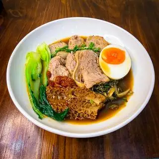 Hình ảnh Mì nước đầy đủ
