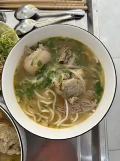 Hình ảnh Bún Bò Đặc Biệt (có giò heo)