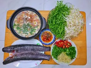 Cháo cá lóc - 332.000 ₫ tại Cháo Cá Miền Tây - Đoàn Văn Bơ