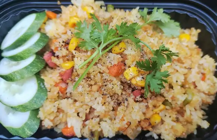 Cơm chiên dương châu chay - 60.000 ₫ tại Quán Chay Khai Tâm Veretarian Food - Ung Văn Khiêm