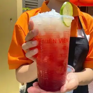Hình ảnh Trà nho đỏ thạch dừa - size L - 红葡萄茶配椰子果冻