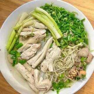 Hình ảnh Phở Gà Lườn lẫn