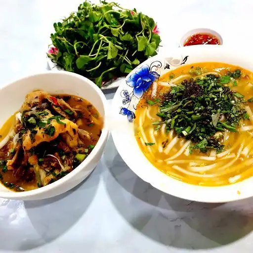 Bánh canh đầu lòng - 69.000 ₫ tại Bánh Canh Cá Lóc Thảo Uyên - Chung Cư 319 Lý Thường Kiệt