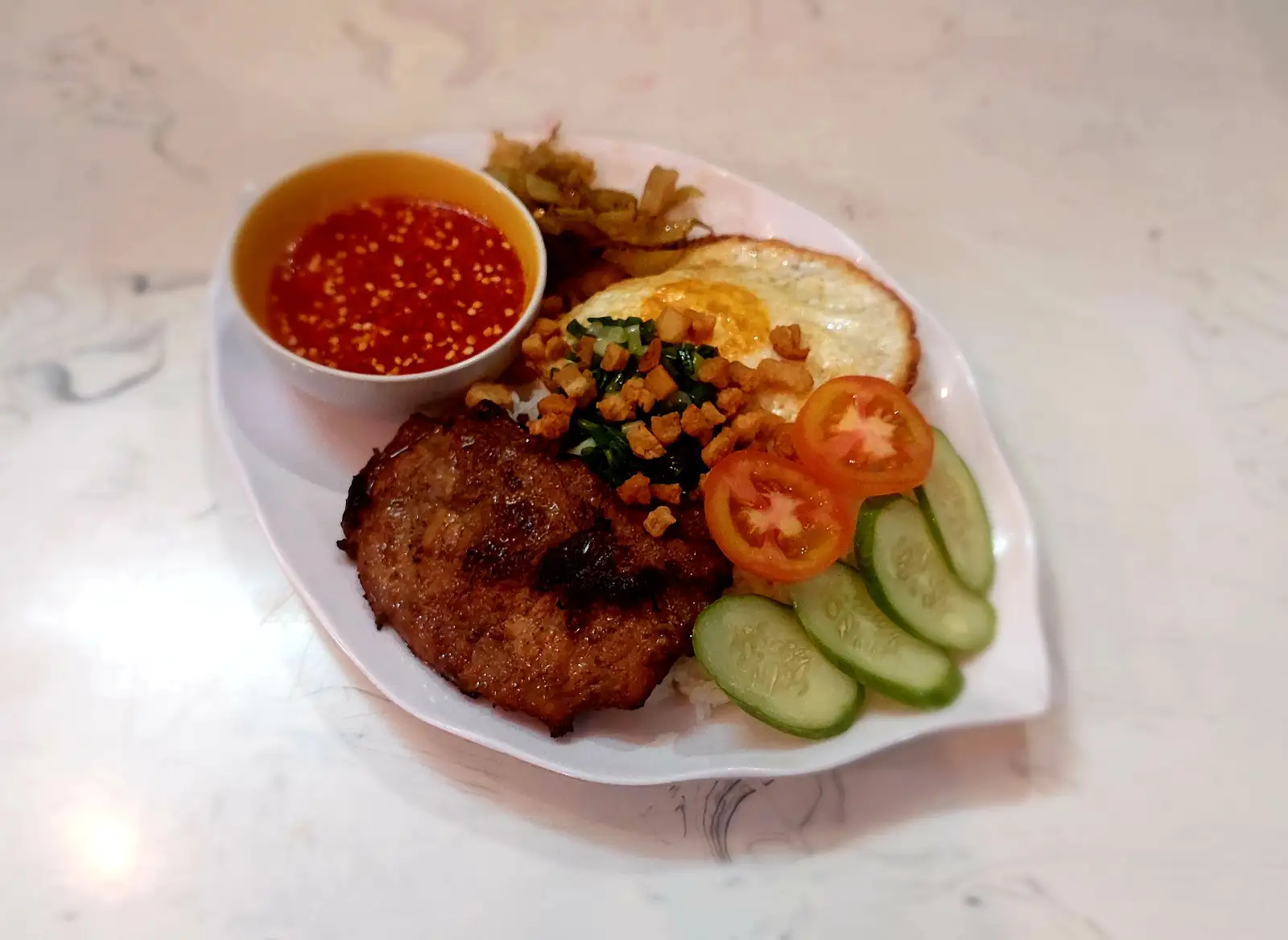 Cơm tấm sườn ốp la - 54.000 ₫ tại HP Food - Điểm Tâm - Ăn Vặt - Đường Số 1