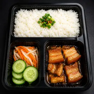 Hình ảnh Cơm Thịt Kho