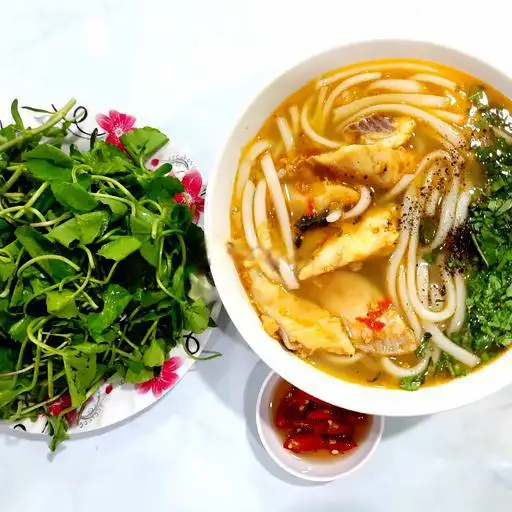 Bánh canh tô thường - 49.000 ₫ tại Bánh Canh Cá Lóc Thảo Uyên - Chung Cư 319 Lý Thường Kiệt
