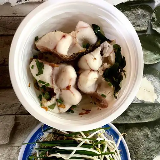 Bánh Canh Cá Lóc - 60.000 ₫ tại Cô Bông - Bún Mắm - Chợ Tân Định