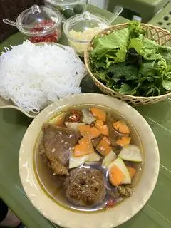 Hình ảnh Bún chả lẫn