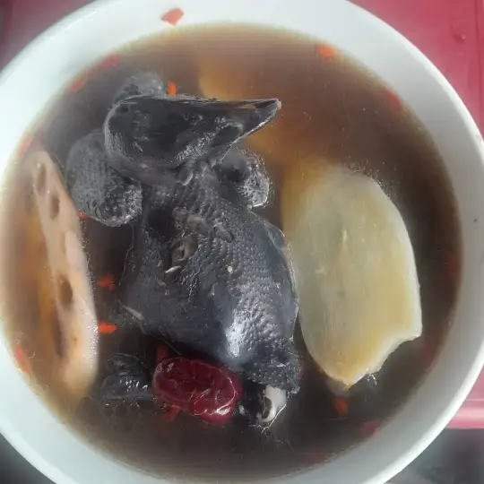 gà ác tiềm thuốc bắc+đủa muỗn  - 82.000 ₫ tại Gà Ác Tiềm Thuốc Bắc & Đồ Ăn Vặt - Liên Tổ
