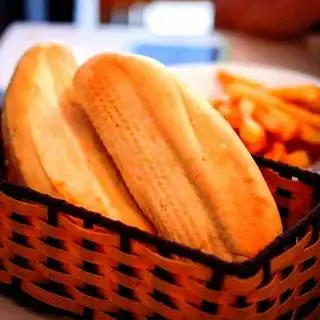 Hình ảnh Bánh mì thêm