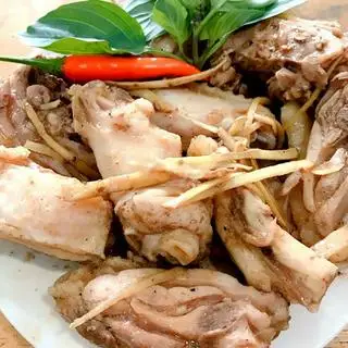 Gà rang gừng - 48.000 ₫ tại Quán Cơm Bắc - Cơm Văn Phòng - 38 Nguyễn Phúc Nguyên