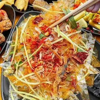 Bánh tráng trộn thập cẩm - 40.000 ₫ tại Bánh Tráng Trộn, Mì Trộn & Ăn Vặt Dánh Dánh - Thành Thái