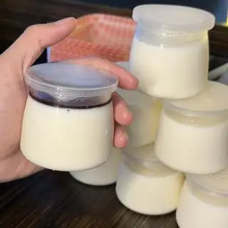 Hình ảnh Sữa Chua Việt Quất Nhỏ