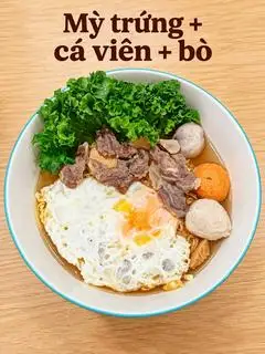 Hình ảnh Mì Trứng Ốp La + Bò + Cá Viên