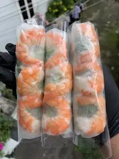 Gỏi cuốn full tôm 5 cuốn - 105.000 ₫ tại Cô Nị - Bánh Tráng Trộn, Mì Trộn & Gỏi Cuốn - Phan Văn Trị
