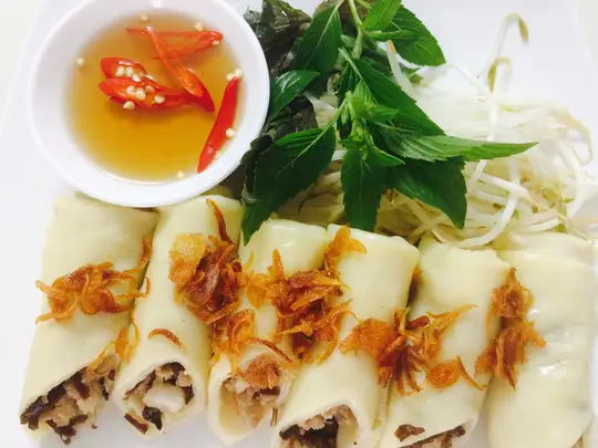 Bánh Cuốn Trứng Đặc Biệt  - 57.000 ₫ tại Bánh Cuốn & Bánh Ướt Tuấn Hằng - Hưng Phú