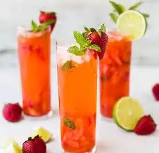 Trà Dâu - 30.000 ₫ tại Jolie Coffee - Dương Quảng Hàm