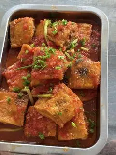 Hình ảnh Cơm đậu hủ sốt cà chua 