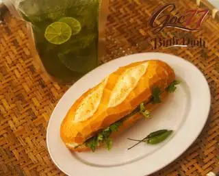 Hình ảnh Combo Bánh mì Bình Định + trà tắc/chanh túi zip