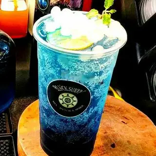 Deep Sea - 49.000 ₫ tại Black.Sunny - Trà Trái Cây & Soda - Lê Văn Duyệt