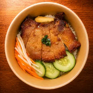 Hình ảnh Cơm tấm sườn nướng