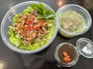 Hình ảnh Phở khô Gia Lai - Dried noodles Gia Lai special