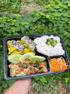 Hình ảnh Cơm Sườn Chả
