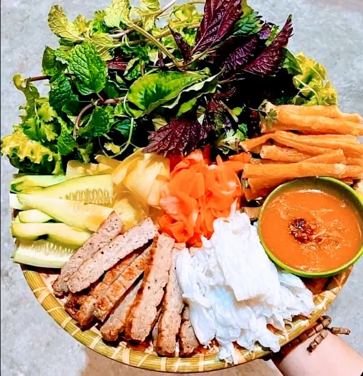Hình ảnh nem nướng nha trang suất 7 cuốn