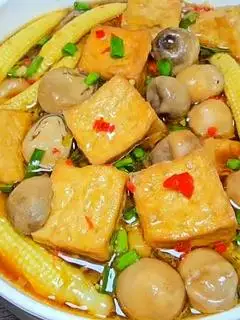 Hình ảnh cơm xào 3 loại nấm 