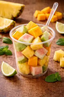 Trái Cây Mix Ly Size Nhỏ - 39.000 ₫ tại Nhon Fruit - Trái Cây Cắt Sẵn, Nước Ép & Trái Cây Lắc - Trần Khắc Chân