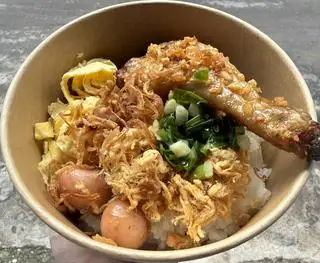 Hình ảnh Xôi Đùi Gà Mắm Tỏi - Hộp lớn