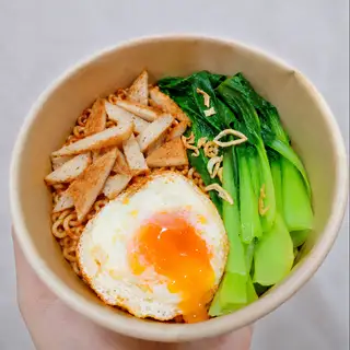 Hình ảnh Mì trộn chả cá nha trang và trứng