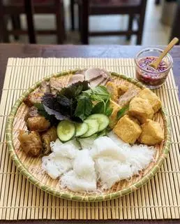 Hình ảnh bún đậu mẹt thường