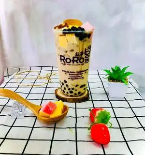 Trà sữa thập cẩm full topping - 38.000 ₫ tại Trà Sữa RORO - Lý Phục Man