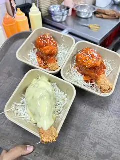 Hình ảnh Đùi gà sốt mù tạt mật ong