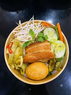 Hình ảnh Bún thịt kho tàu