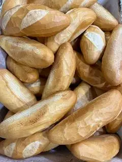 Bánh Mì  - 4.500 ₫ tại HỦ TIẾU, BÁNH MÌ HEO QUAY & XÔI MẶN - Nguyễn Quang Bích
