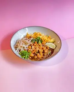 Pad Thái hải sản - 76.000 ₫ tại Bangkok Station - Món Ăn Thái Lan - Xô Viết Nghệ Tĩnh
