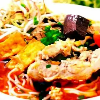 Bún riêu xương hộp - 55.000 ₫ tại Bún Riêu & Canh Bún 79 - Lê Văn Sỹ