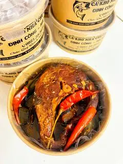 Hình ảnh Cá kho - 1 hộp 800 gram