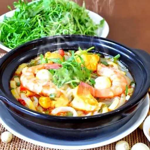 Hình ảnh Bánh canh cá lóc tô đặc biệt