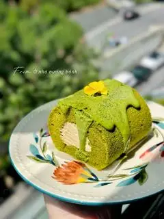Hình ảnh Bánh Cuộn matchaa mềm mại