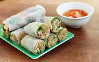 Bì cuốn - 10.000 ₫ tại Gỏi Cuốn - Ăn Vặt 31 - Nguyễn Công Trứ
