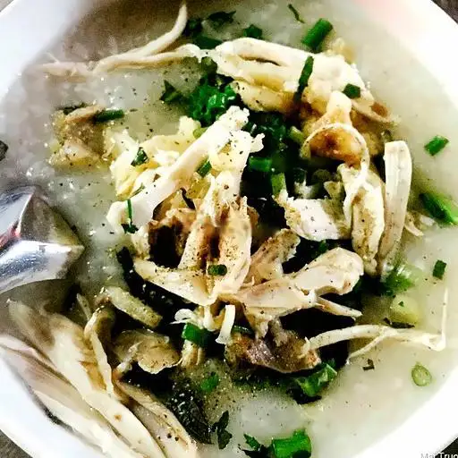 Cháo thịt gà - 50.000 ₫ tại Phở Gà Sơn Nga - Nguyễn Đình Chiểu