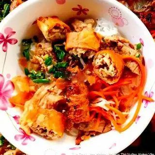 Bún thịt nướng - chỉ có thịt - 65.000 ₫ tại Bún Thịt Nướng Hoàng Văn - Chấn Hưng