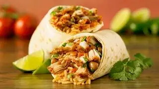 Tacos gà tứ xuyên ( cay nhiều ) - 36.000 ₫ tại Bánh Tacos Nhà Béo - Phạm Thế Hiển